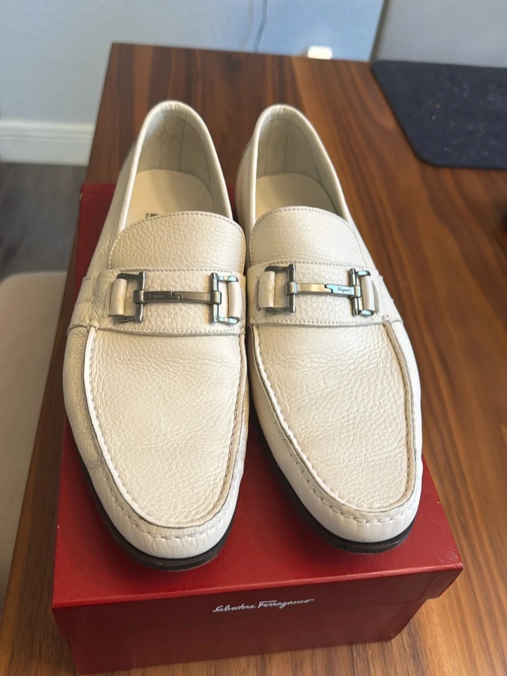 Salvatore Ferragamo Gancini Leather Loafers – Ivory/Cream